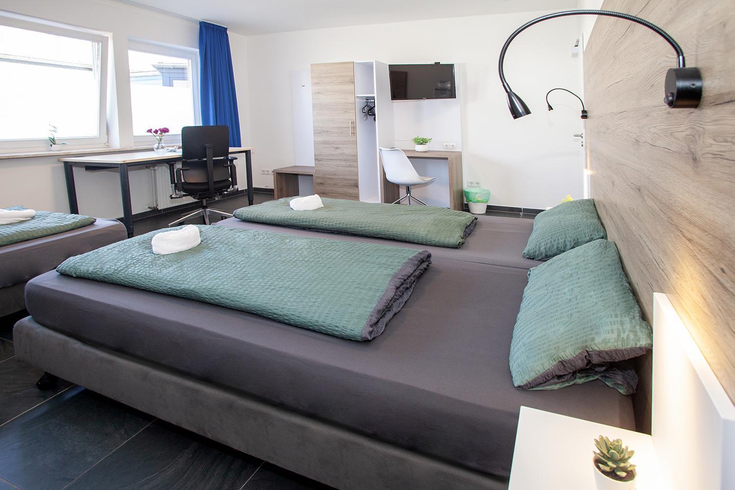Mk Hostel Oyten - Free Wifi & Parking - 24H Check-In Екстериор снимка