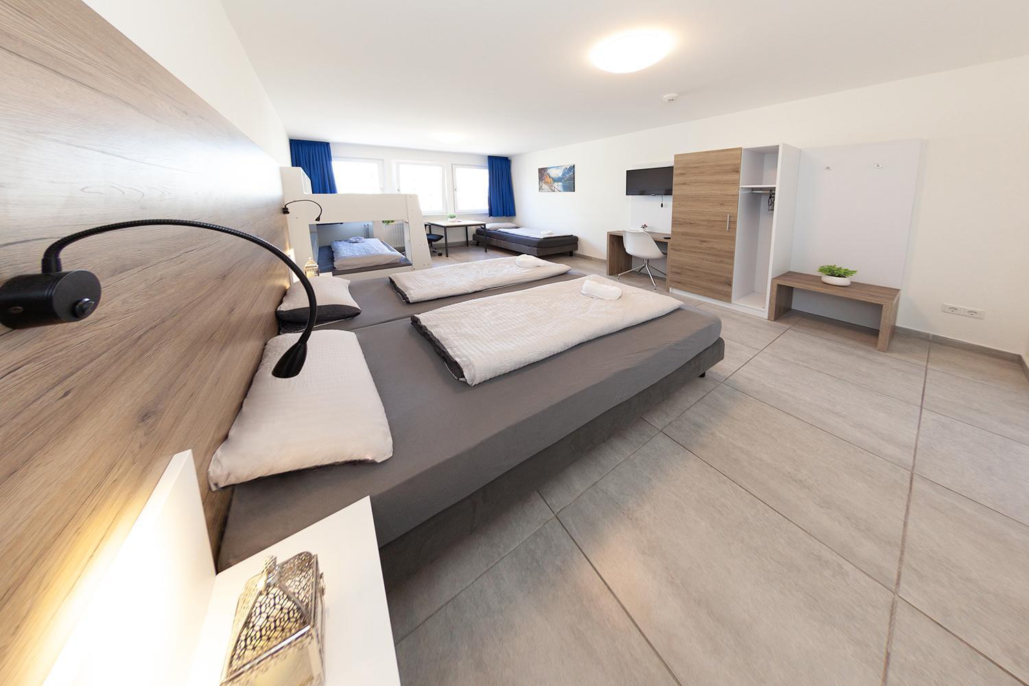 Mk Hostel Oyten - Free Wifi & Parking - 24H Check-In Екстериор снимка